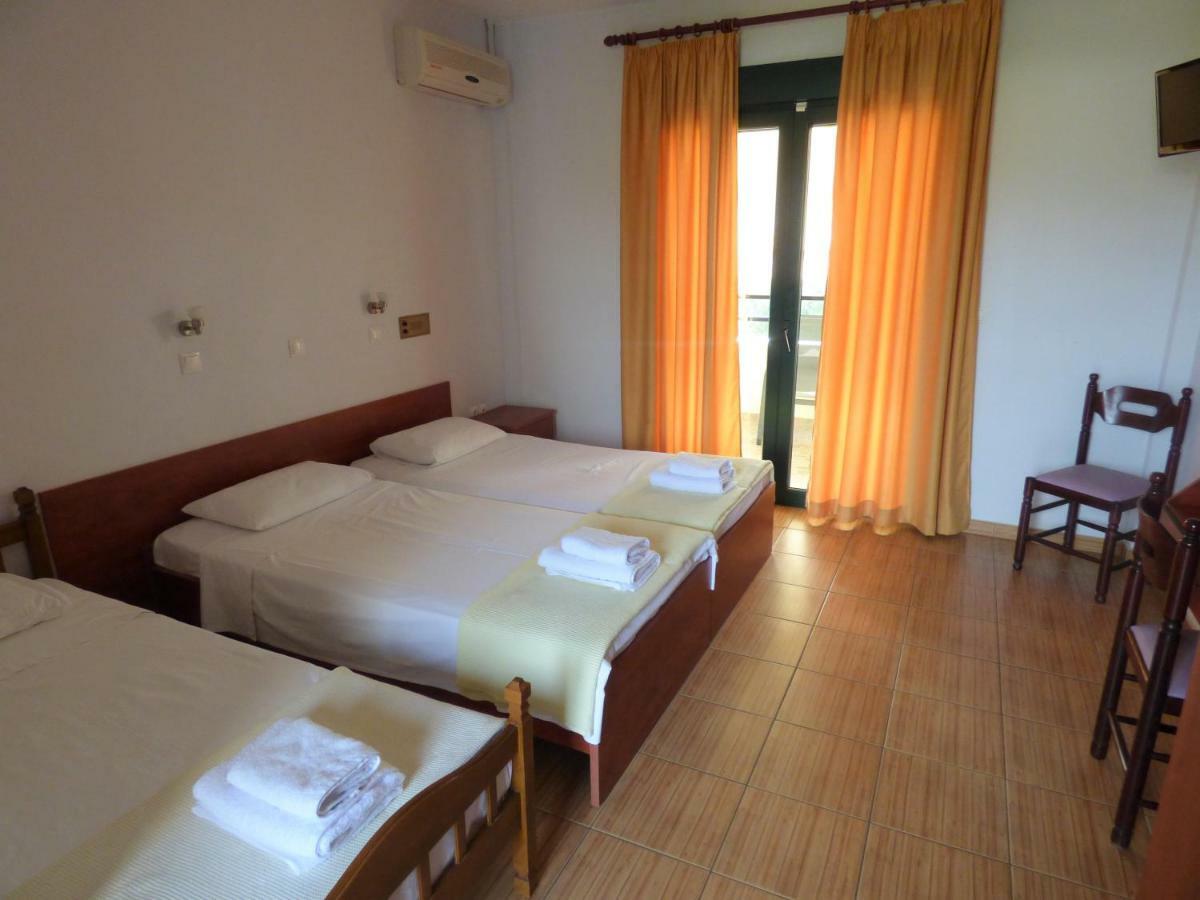 Dolphins Apartments & Rooms Thassos Exteriör bild
